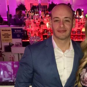 Meet your Posher, Anthony